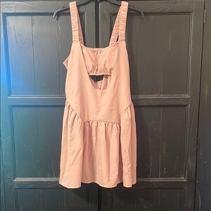 Pink Sleeveless Dress with Cutout